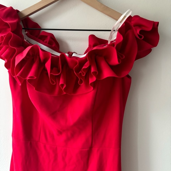 Xscape Long Crepe Over-the-Shoulder Ruffle Gown Sz 8 - Picture 7 of 9